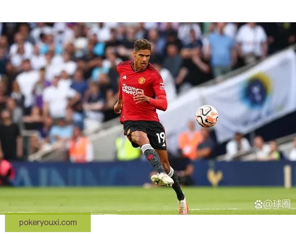 基多体育大学力克曼塔斩获胜利迎来关键一球庆祝荣耀